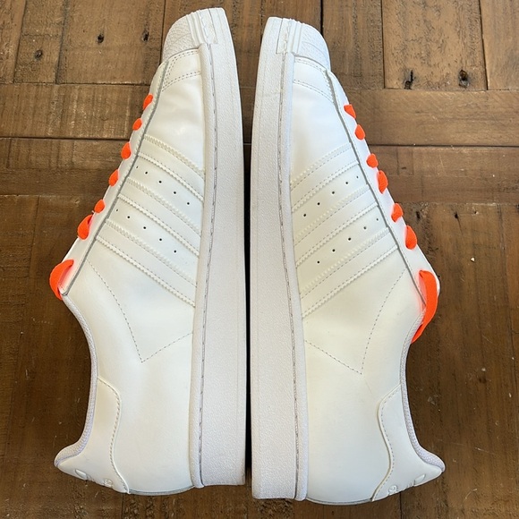 Adidas superstars white on white leather NWOB - Picture 4 of 7